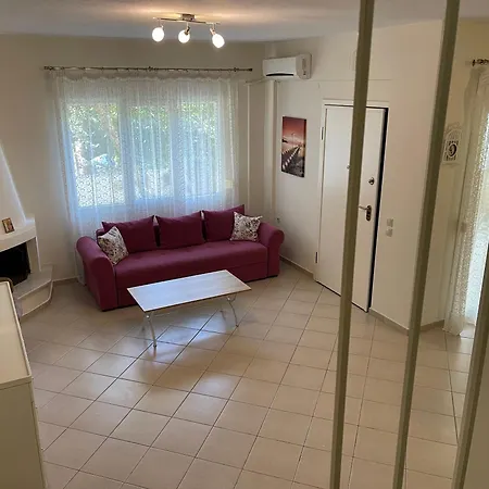 Irina House Apartment